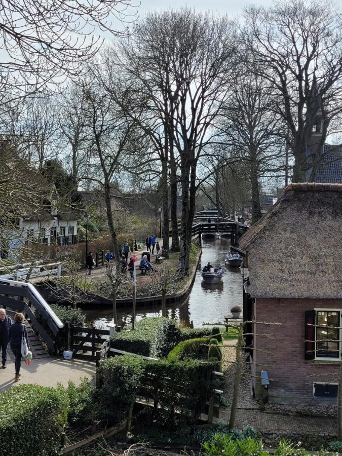 B&B Villa Giethoorn - Canalview, Privacy & Parking Exterior foto